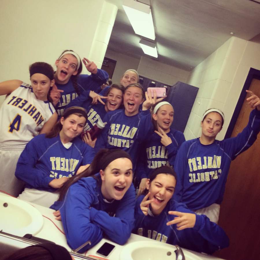 HYPED FOR THE GAME
The girls basketball team poses for a selfie before their victory over Bettendorf. 