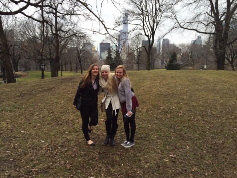 Maria Wright, Brooke Brimeyer, and Amanda Frommelt, '16, pose for a picture in Central Park.